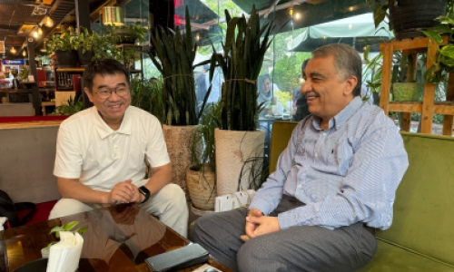 伊朗前大使法拉吉拉德會見宋忠平一行